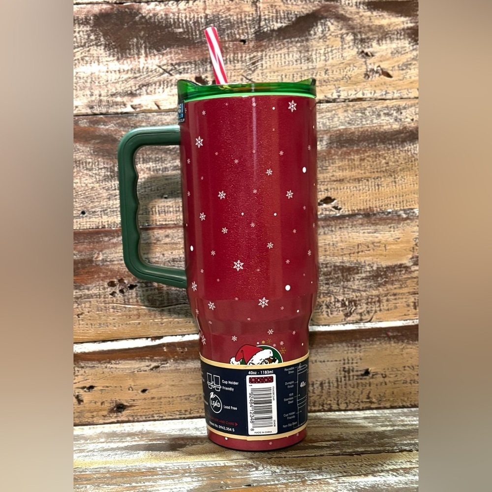 🎄2024 40 oz Bucee’s Christmas Tumbler🎄 - Picture 3 of 13